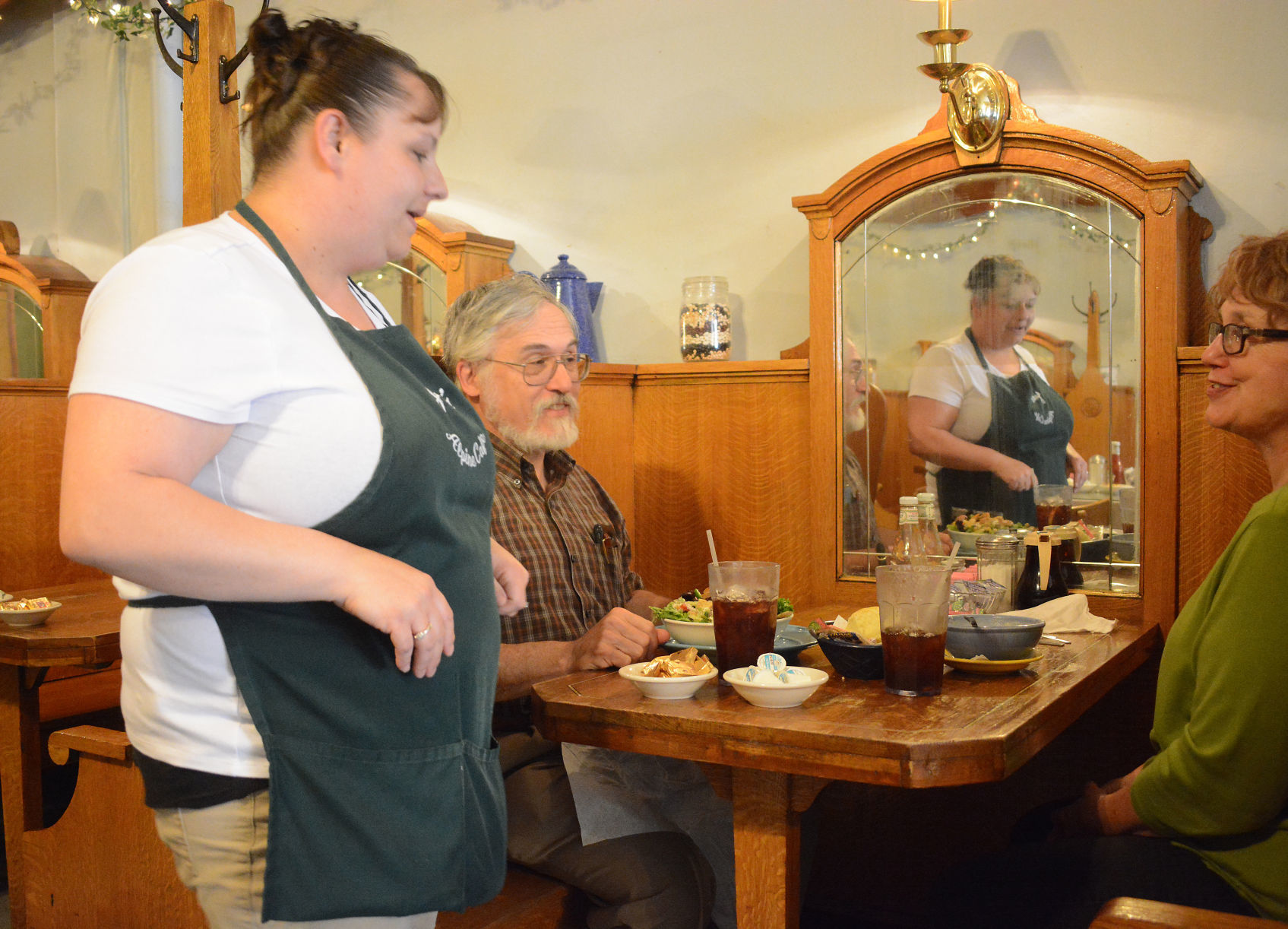 Jen's Alpine Cafe & Soup Kitchen